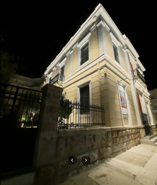 Κουμαντάρειος Πινακοθήκη Φωτισμός