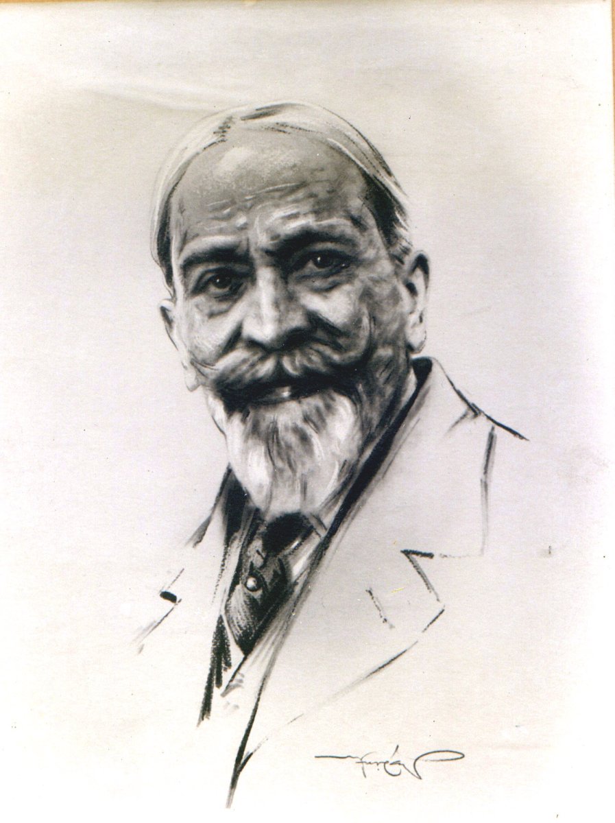 AGGELOPOULOS.jpg